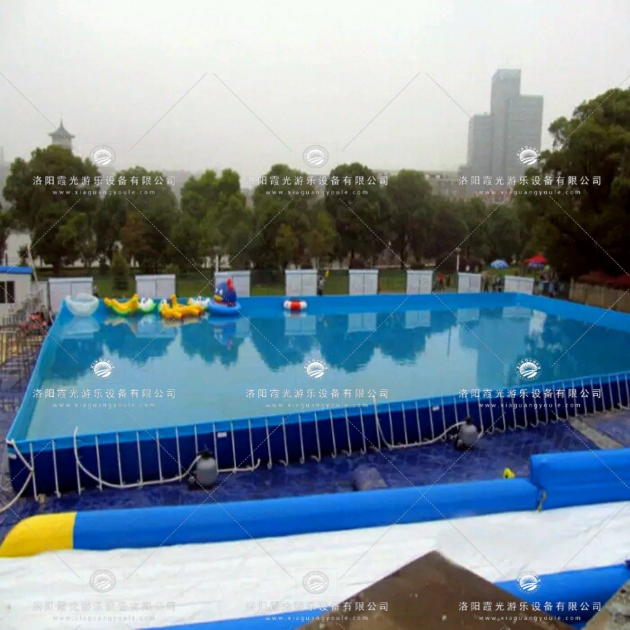 新华支架游泳池